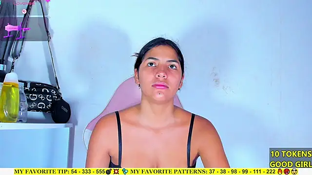 Snapshot of AriannaLewiis chatting on 12, 9, 2025 AriannaLewiis online show from 12, 9, 2025