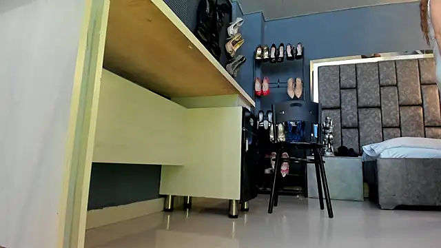 Matureyulyet online show from 11, 6, 2026