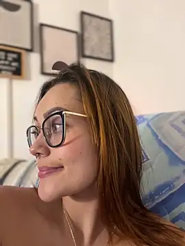 Snapshot of Miss-Abbii chatting on 25, 12, 2024 Miss-Abbii online show from 25, 12, 2024