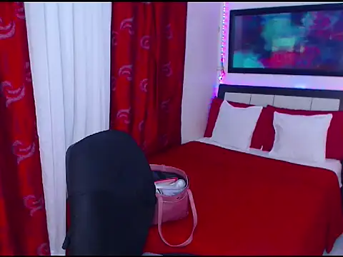 Snapshot of Heavenly_Treats chatting on 23, 9, 2025 Heavenly Treats online show from 23, 9, 2025
