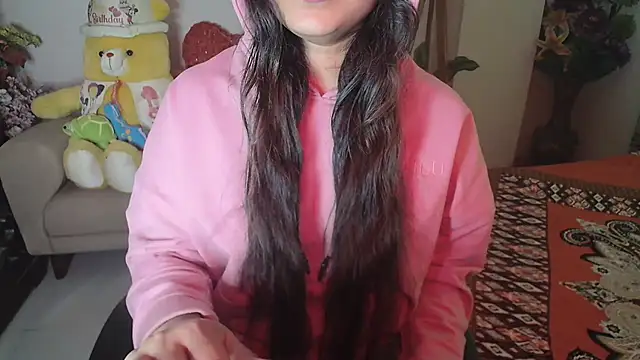 Snapshot of Most-Beautiful-Queen chatting on 7, 1, 2025 Most-Beautiful-Queen online show from 7, 1, 2025