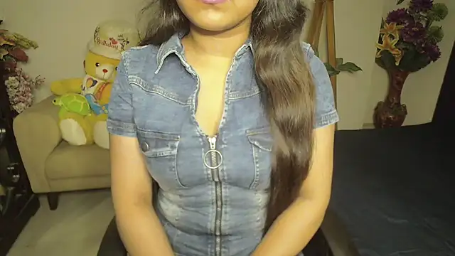 Snapshot of Most-Beautiful-Queen chatting on 21, 1, 2025 Most-Beautiful-Queen online show from 21, 1, 2025