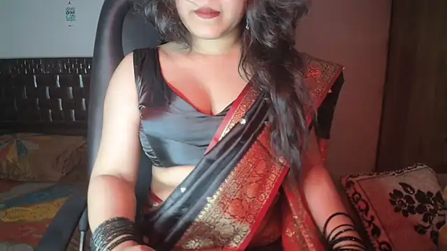 Snapshot of Most-Beautiful-Queen chatting on 27, 10, 2025 Most-Beautiful-Queen online show from 27, 10, 2025