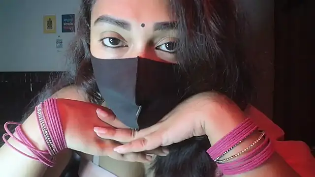 Snapshot of Most-Beautiful-Queen chatting on 5, 11, 2025 Most-Beautiful-Queen online show from 5, 11, 2025