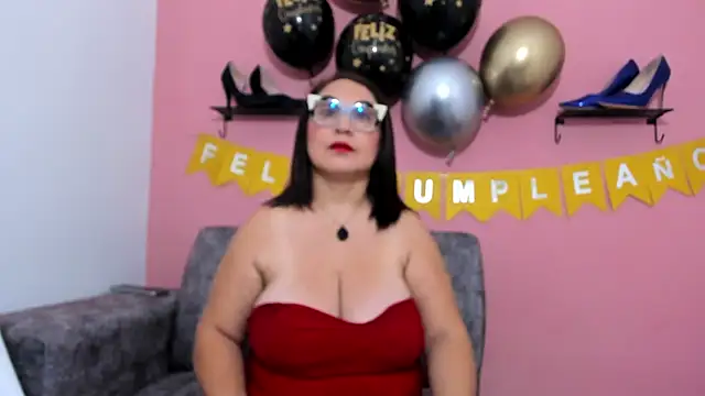 Snapshot of Karo_11_ chatting on 29, 10, 2025 Karo 11 online show from 29, 10, 2025