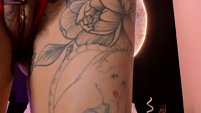 GinebraaFox  online show from 4, 3, 2025