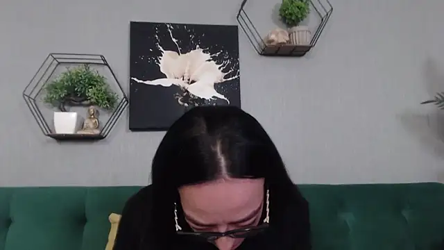 IzabelllNoir online show from 9, 2, 2026