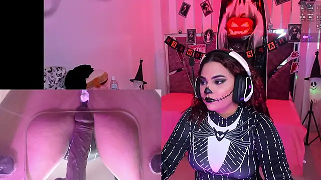 PetiteSophie  online show from 19, 10, 2025