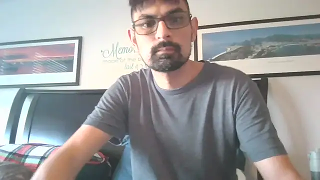 Snapshot of spence204011 chatting on 22, 6, 2026 spence204011 online show from 22, 6, 2026