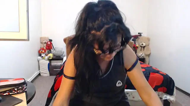 Snapshot of YourDreamLoverr chatting on 28, 1, 2025 YourDreamLoverr online show from 28, 1, 2025