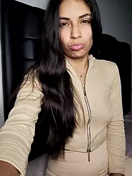 Snapshot of Anifer chatting on 30, 10, 2025 Anifer online show from 30, 10, 2025