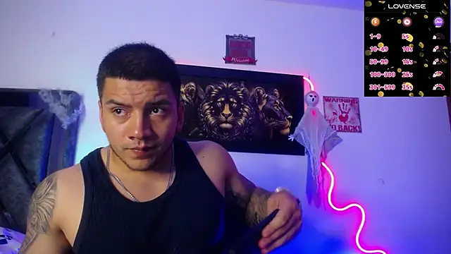 Snapshot of Marc__Waatson chatting on 3, 10, 2025 Marc Waatson online show from 3, 10, 2025