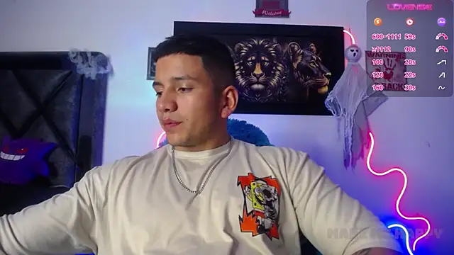 Snapshot of Marc__Waatson chatting on 14, 10, 2025 Marc Waatson online show from 14, 10, 2025