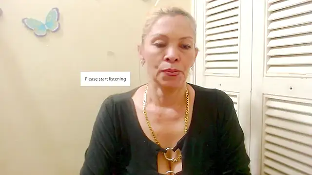 Snapshot of electra-mommy chatting on 17, 9, 2025 electra-mommy online show from 17, 9, 2025