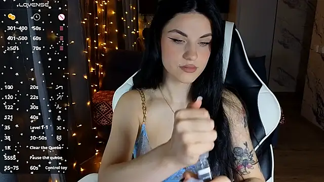 Snapshot of Mary___Moore chatting on 3, 12, 2024 Mary Moore online show from 3, 12, 2024