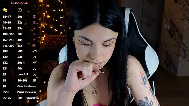 Snapshot of Mary___Moore chatting on 7, 12, 2024 Mary Moore online show from 7, 12, 2024