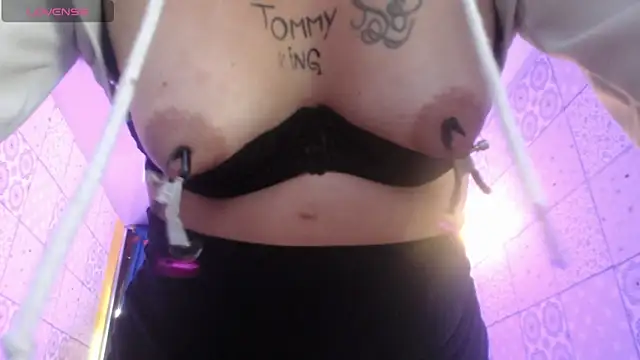 vitoria23  online show from 12, 3, 2025