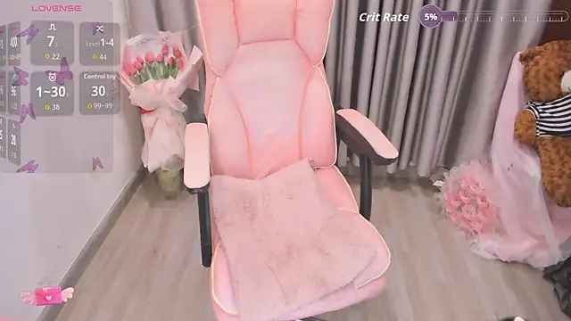 Yuka Chan online show from 10, 4, 2026