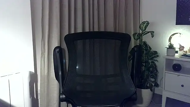 Snapshot of Mr_Beef chatting on 8, 12, 2024 Mr Beef online show from 8, 12, 2024