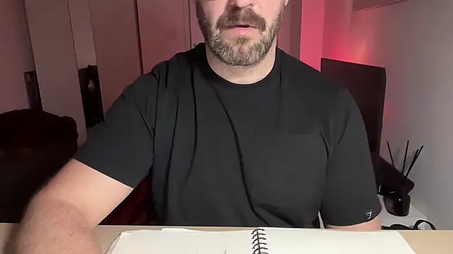 Snapshot of Mr_Beef chatting on 7, 2, 2025 Mr Beef online show from 7, 2, 2025