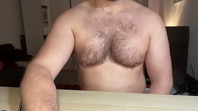 Snapshot of Mr_Beef chatting on 9, 2, 2025 Mr Beef online show from 9, 2, 2025