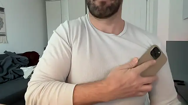 Snapshot of Mr_Beef chatting on 11, 2, 2025 Mr Beef online show from 11, 2, 2025