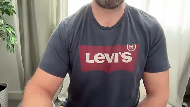 Snapshot of Mr_Beef chatting on 15, 2, 2025 Mr Beef online show from 15, 2, 2025