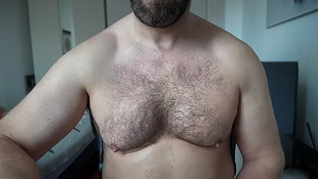 Snapshot of Mr_Beef chatting on 11, 3, 2025 Mr Beef online show from 11, 3, 2025