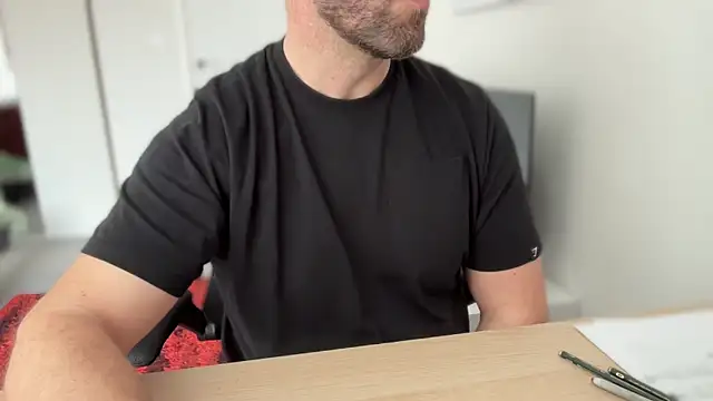 Snapshot of Mr_Beef chatting on 17, 3, 2025 Mr Beef online show from 17, 3, 2025