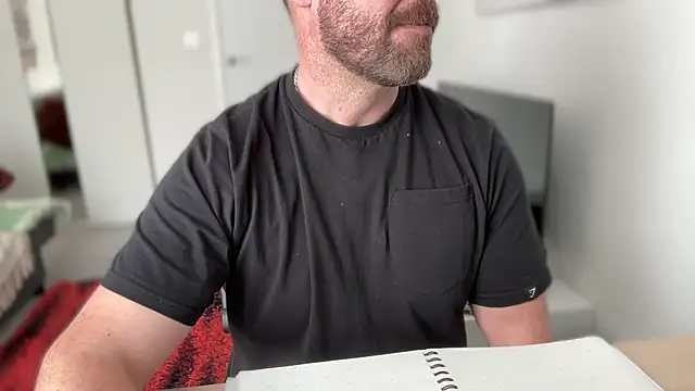 Snapshot of Mr_Beef chatting on 17, 3, 2025 Mr Beef online show from 17, 3, 2025