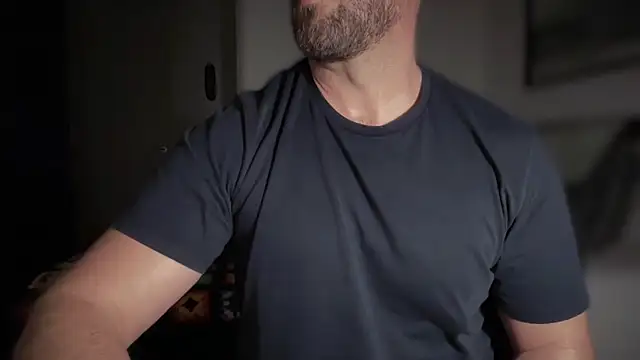 Snapshot of Mr_Beef chatting on 12, 10, 2025 Mr Beef online show from 12, 10, 2025