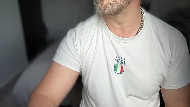 Snapshot of Mr_Beef chatting on 9, 11, 2025 Mr Beef online show from 9, 11, 2025