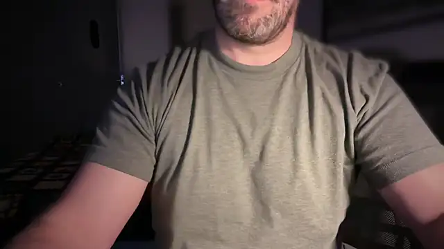 Snapshot of Mr_Beef chatting on 19, 11, 2025 Mr Beef online show from 19, 11, 2025