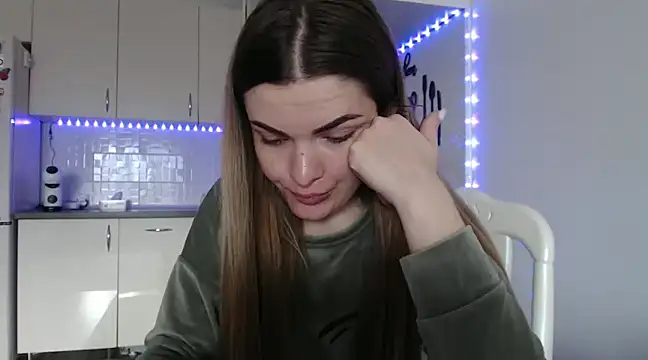 Snapshot of _JustmeHere_ chatting on 3, 2, 2025 JustmeHere online show from 3, 2, 2025