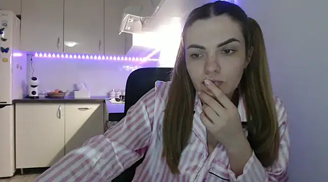 Snapshot of _JustmeHere_ chatting on 23, 2, 2025 JustmeHere online show from 23, 2, 2025