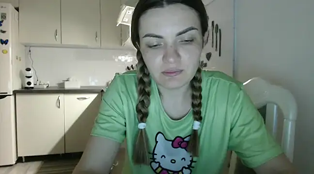 Snapshot of _JustmeHere_ chatting on 28, 2, 2025 JustmeHere online show from 28, 2, 2025