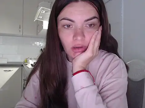 Snapshot of _JustmeHere_ chatting on 5, 10, 2025 JustmeHere online show from 5, 10, 2025