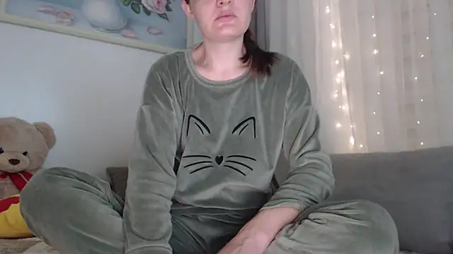 Snapshot of _JustmeHere_ chatting on 24, 11, 2025 JustmeHere online show from 24, 11, 2025