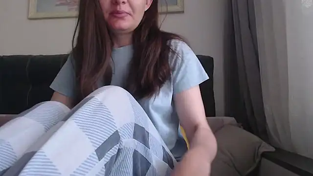  JustmeHere  online show from 14, 5, 2026