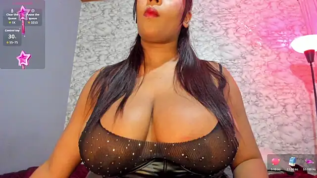 Snapshot of Morochaa-fire chatting on 22, 11, 2025 Morochaa-fire online show from 22, 11, 2025