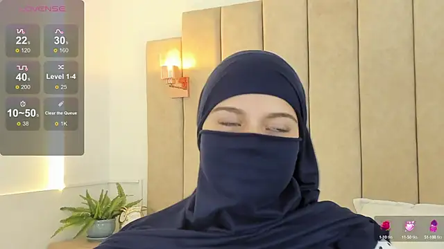 Snapshot of anna-henao chatting on 5, 12, 2024 anna-henao online show from 5, 12, 2024