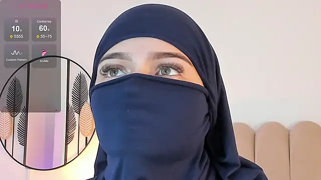 Snapshot of anna-henao chatting on 7, 12, 2024 anna-henao online show from 7, 12, 2024