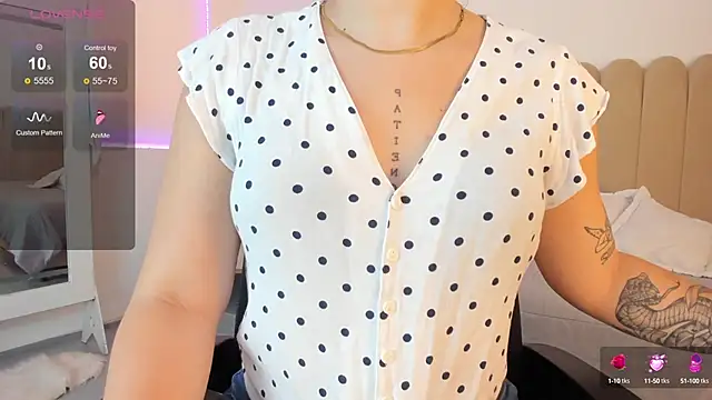 Snapshot of anna-henao chatting on 23, 12, 2024 anna-henao online show from 23, 12, 2024