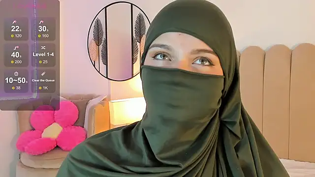 Snapshot of anna-henao chatting on 7, 1, 2025 anna-henao online show from 7, 1, 2025