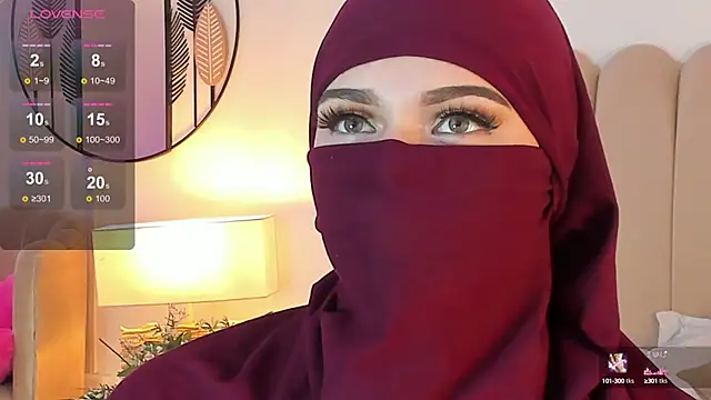 Snapshot of anna-henao chatting on 11, 3, 2025 anna-henao online show from 11, 3, 2025