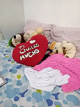 Snapshot of Amy_sweet-03 chatting on 7, 3, 2025 Amy sweet-03 online show from 7, 3, 2025