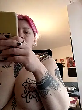 divine eve online show from 16, 2, 2025