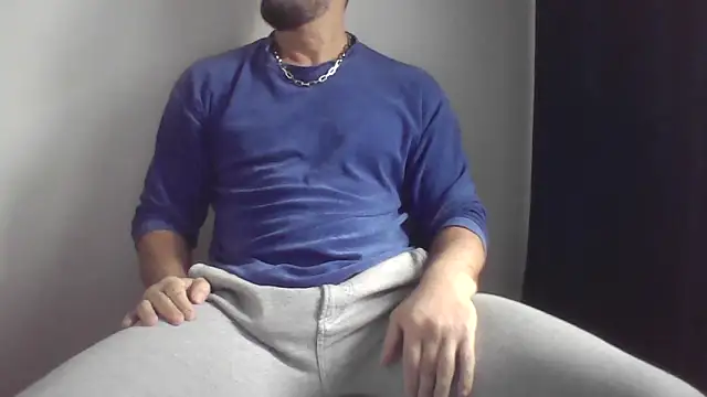 Snapshot of fl3xxx1 chatting on 2, 12, 2025 fl3xxx1 online show from 2, 12, 2025