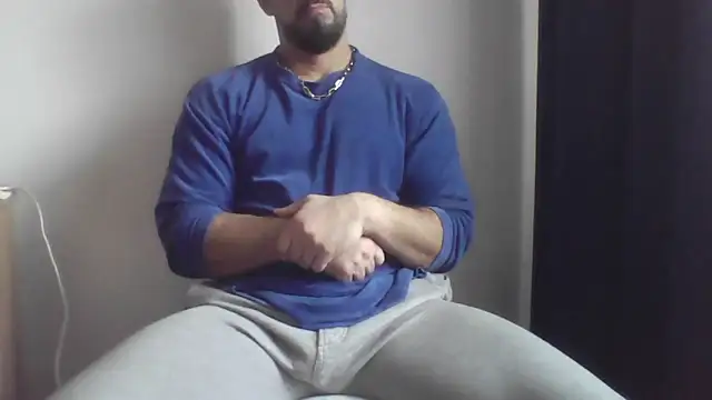 Snapshot of fl3xxx1 chatting on 4, 12, 2025 fl3xxx1 online show from 4, 12, 2025