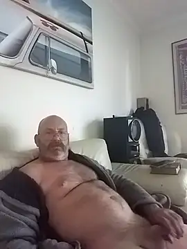 Snapshot of iambradz chatting on 20, 2, 2025 iambradz online show from 20, 2, 2025